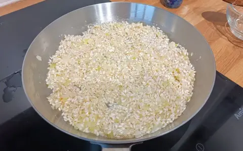 Risotto bez wina? Odkryj najlepsze zamienniki i proporcje