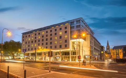 Dorint Hotel Köln: Luxus, Lage & Spa Lohnt sich der Aufenthalt?