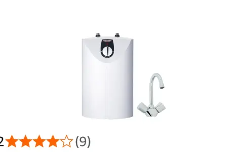 Kompakter Stiebel Eltron SNU 5 SL Warmwasserbereiter mit Armatur. Ideal für kleine Haushalte, liefert schnell warmes Wasser.