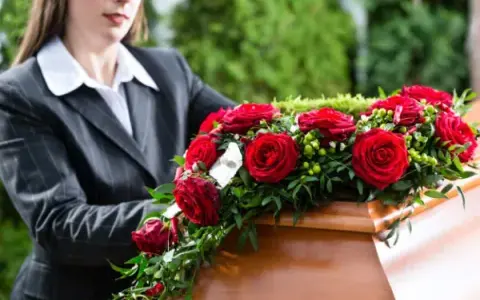 Jak sprawdzić datę pogrzebu w Kołobrzegu i uniknąć nieporozumień