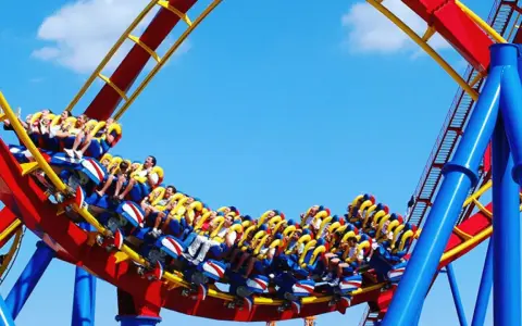 Parques de atracciones en España: Tu guía experta para una visita inolvidable