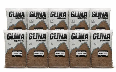 Dziesięć worków gliny wędkarskiej, każda po 2 kg. Idealna glina do zanęty, gotowa do użycia.
