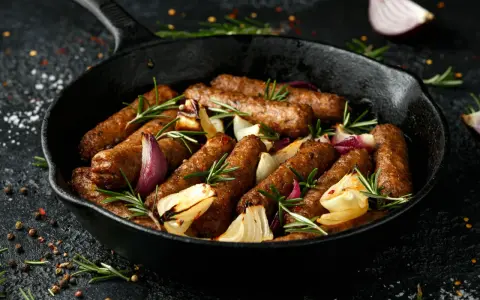 Kiełbasa bawarska – tradycyjny przepis i sekrety idealnego smaku