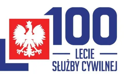 Logo z białym orłem na czerwonym tle, cyfrą 100 i napisem "LECIE SŁUŻBY CYWILNEJ".