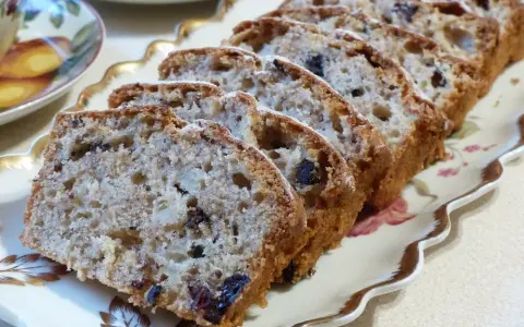 Ciasto które zaskoczy gości – wyjątkowe przepisy na niezapomniane smaki