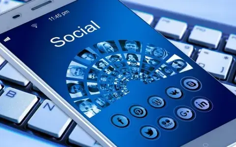Soziale Netzwerke: Die ganze Geschichte Von BBS bis TikTok