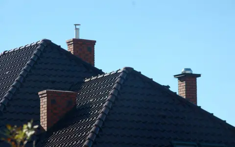 Ile kosztuje komin systemowy? Pełny kosztorys i porady eksperta
