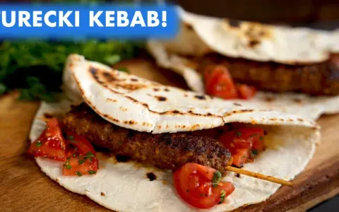 Jak wygląda prawdziwy turecki kebab? Odkryj jego sekrety i smaki