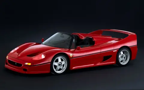 Ile koni ma Ferrari? Odkryj moc legendarnych modeli Ferrari