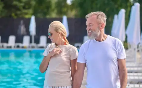 Balnearios para mayores de 60: ¿El Corte Inglés tiene tu escapada?