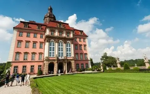Prudnik atrakcje: odkryj ukryte skarby i historyczne miejsca