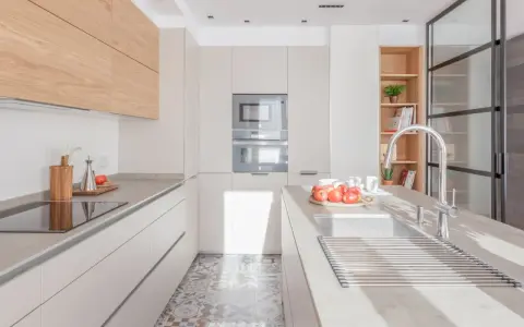 Encimeras de cocina: Guía completa para elegir la ideal y acertar