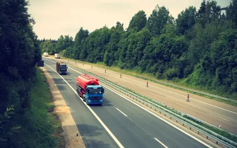 Autostrady czy są płatne? Sprawdź, gdzie unikniesz opłat