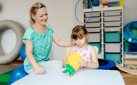 Integracja sensoryczna: Domowe ćwiczenia dla harmonii i rozwoju