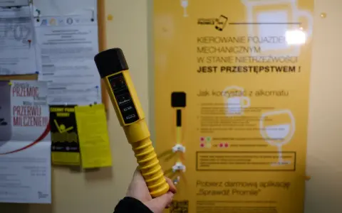 Odmowa alkomatu w pracy? Poznaj prawa i uniknij zwolnienia!