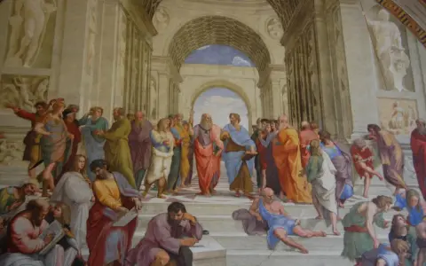 Une scène de l'art de la Renaissance, avec des figures antiques discutant dans une architecture grandiose.