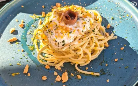 ¿Pasta con Anchoas Perfecta? Receta Italiana y Secretos de Chef