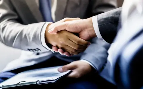 Czy adwokat może prowadzić inną działalność gospodarczą bez ryzyka?