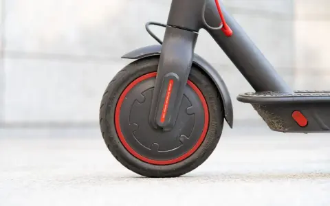 Najlepsze aplikacje do hulajnogi Xiaomi M365 – uniknij problemów z wyborem
