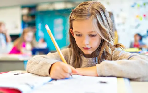 Czy trzeba się uczyć do 18 roku życia? Sprawdź obowiązki edukacyjne