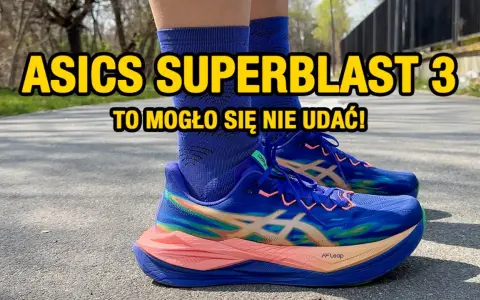 Para biegowa Asics Superblast 3 w jaskrawym kolorze, gotowa na wyzwania.