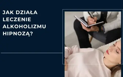 Kobieta w transie podczas sesji, terapeuta notuje. Jak działa leczenie alkoholizmu hipnozą?
