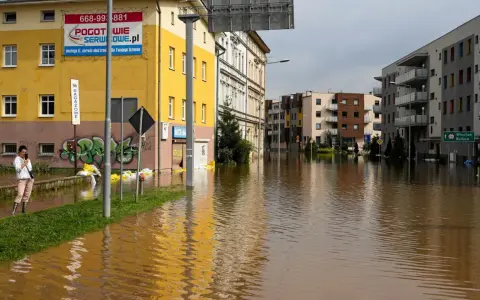 Jelenia Góra: 74 636 mieszkańców co dalej? Spadek i prognozy