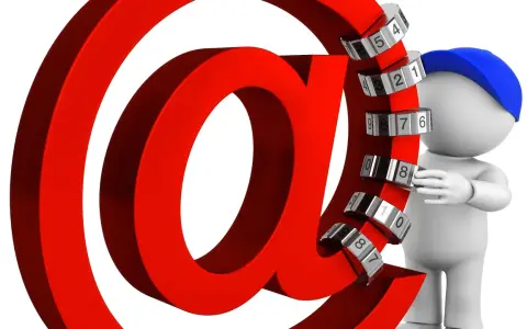 Rotes @-Symbol mit Zahlenschloss, das die Frage aufwirft: ist meine email gehackt? Ein kleiner Mann mit blauer Kappe versucht, das Schloss zu öffnen.