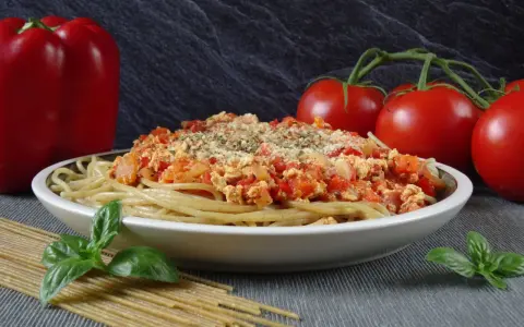 Wege spaghetti z tofu: mój przepis na idealny smak i teksturę