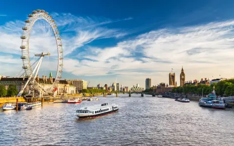 Ile jedzie autokar do Londynu? Sprawdź czas podróży i trasy