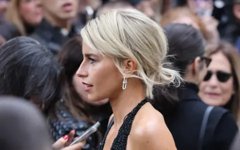 Frisuren mit dünnen Haaren: Volumenreiche Styles für jeden Tag
