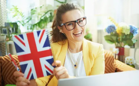 Przedmioty na studiach po angielsku: Co warto wiedzieć o programach?
