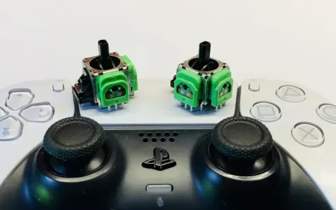 DualSense z PS5: Szybkie parowanie, triki i naprawa problemów