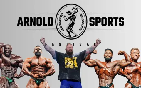Fünf Bodybuilder und ein Strongman posieren unter dem Arnold Sports Festival Logo. Die Athleten zeigen ihre Muskeln, bereit für den Arnold Classic 2026.