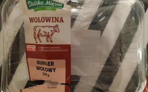 Ile kalorii ma burger wołowy? Sprawdź, co wpływa na kaloryczność