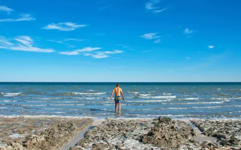 Jakie jest największe morze na świecie? Rekordzista zaskakuje!