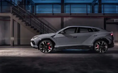 Ile kosztuje Lamborghini Urus? Ceny, opcje i ukryte koszty