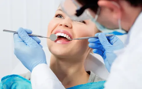 Jak zapisać się do dentysty na NFZ? Kompletny poradnik krok po kroku