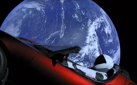 Gdzie jest Tesla w kosmosie? Odkryj jej aktualną lokalizację i trasę