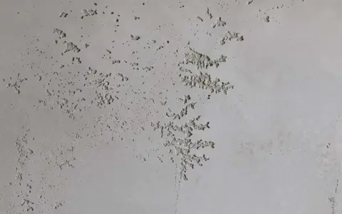 Beton dekoracyjny Venezia Design: jak uniknąć błędów w aplikacji