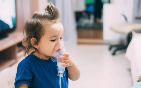 Ile razy dziennie inhalacje z soli fizjologicznej? Ekspert radzi!