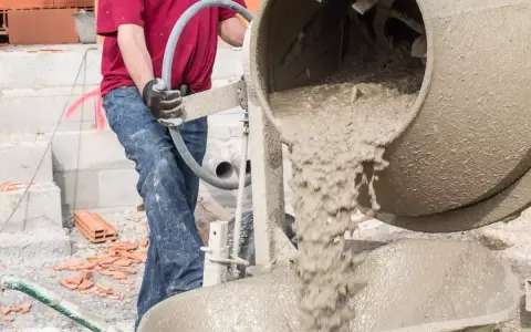 Beton na łopaty: Jakie proporcje na worek 25 kg cementu?