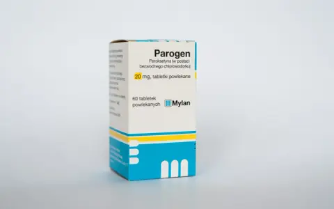 Opakowanie leku Parogen, zawierające 60 tabletek powlekanych paroksetyny 20 mg, od firmy Mylan.