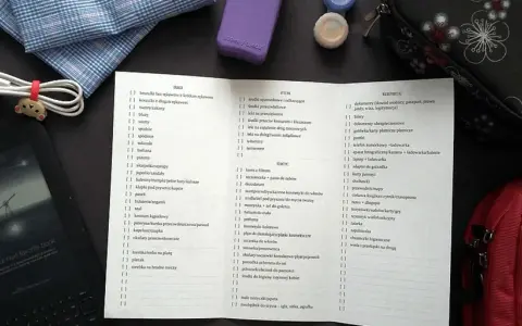 Co na wakacje z dzieckiem? Kompletna lista do spakowania i porady!