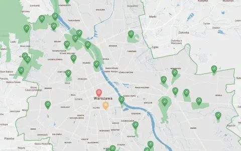 Mapa zielonych terenów w mieście nad Wisłą, z zaznaczonymi parkami i obszarami rekreacyjnymi w Warszawie i okolicach.