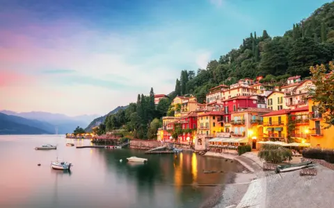 Lago di Garda: Guida Attrazioni Imperdibili (Parchi, Borghi, Natura)