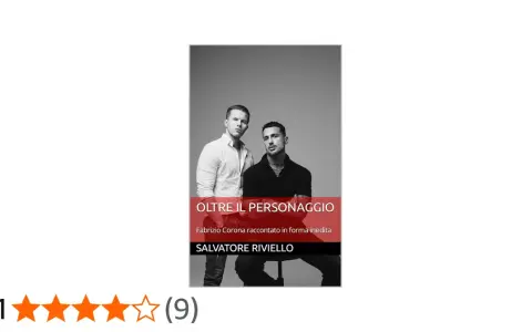 Copertina di "Oltre il Personaggio", un libro su Fabrizio Corona, con due uomini. Valutazione 4,1 stelle.