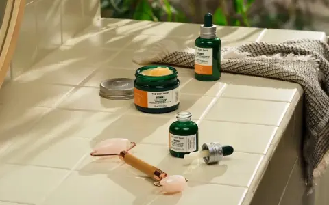 Vitamine für die Haut zum Einnehmen: Die besten Tipps für strahlende Haut