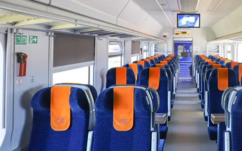 1 klasa Intercity czym się różni od 2 klasy? Poznaj kluczowe różnice