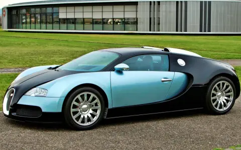 Bugatti Veyron ile koni: moc, osiągi i porównania z innymi autami
